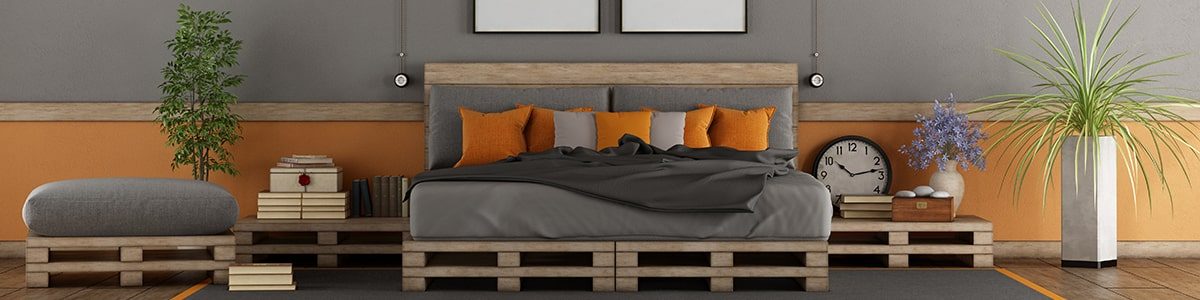 Futon Palettenbett – eine Bettidee für ein Ferienhaus. Futon Palettenbett – eine Bettidee für ein Ferienhaus.